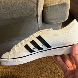 Mens adidas nizza skateboarding shoes (CQ2333) no box size 13